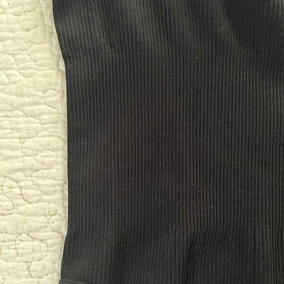 Black Core Control Square Neck Bodysuit - Picture 2 of 3